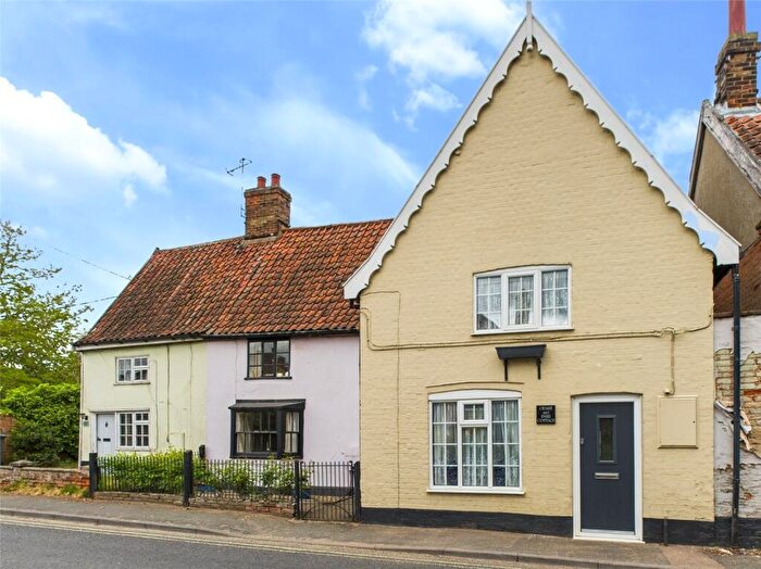 2 Bedroom End Of Terrace House For Sale In High Street, Wickham Market, Woodbridge, Suffolk, IP13