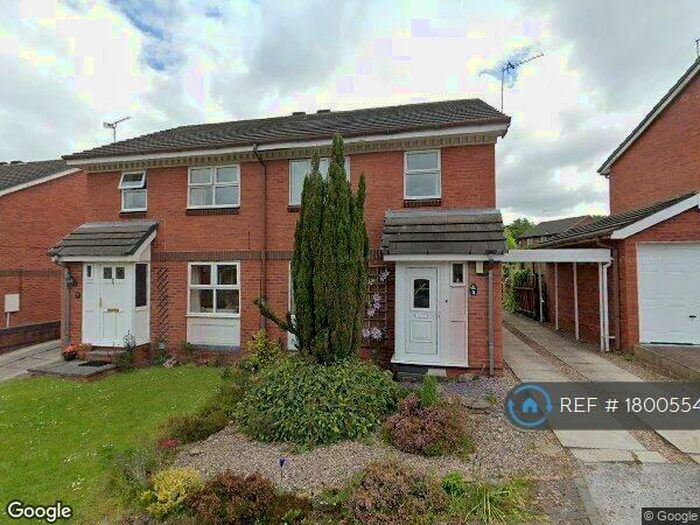 3 Bedroom Semi-Detached House To Rent In Kestrel Close, Leeds, LS17