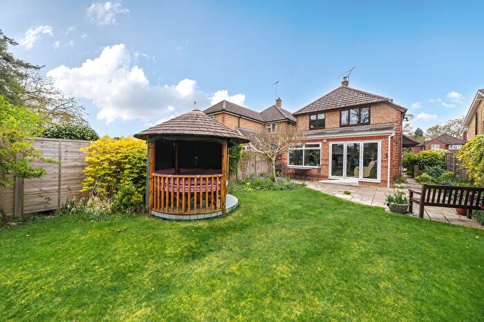 5 Bedroom Detached House For Sale In Westover Road, Fleet, GU51