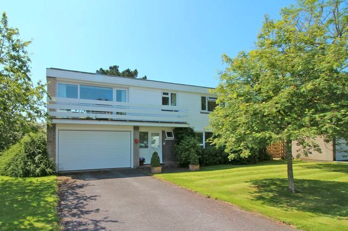 3 Bedroom Detached House To Rent In Harewood Green, Keyhaven, Lymington, Hampshire, SO41