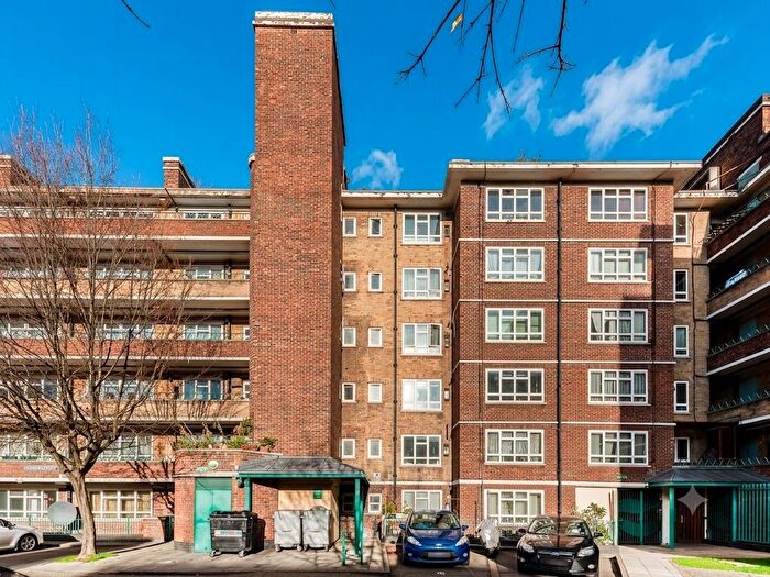 3 Bedroom Flat To Rent In Sidmouth Street, London, WC1H