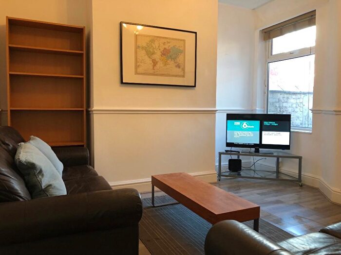 3 Bedroom Terraced House To Rent In Norbury Avenue, Salford, M6