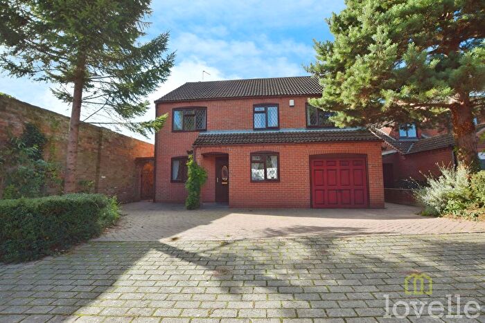 4 Bedroom Detached House To Rent In Anderson Way, Lea, DN21