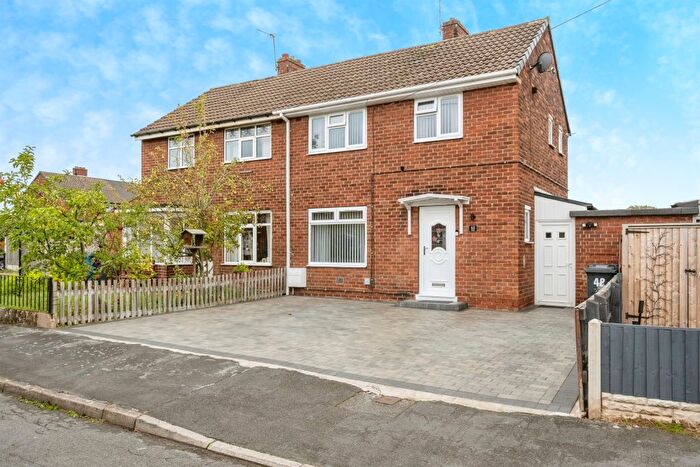 2 Bedroom Semi-Detached House For Sale In Grange Avenue, Hatfield, Doncaster, DN7