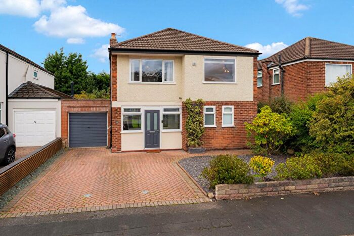 3 Bedroom Detached House For Sale In Elton Drive, Hazel Grove, SK7