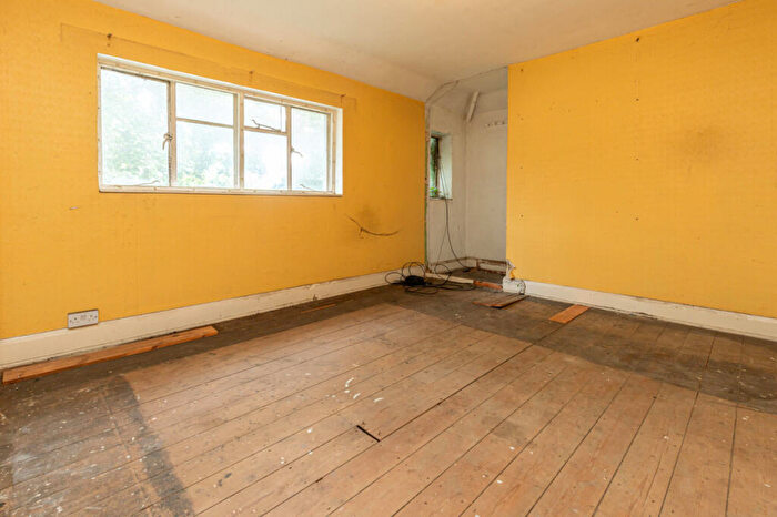 3 Bedroom Plot For Sale In Donnington Bridge Road Oxford, OX4