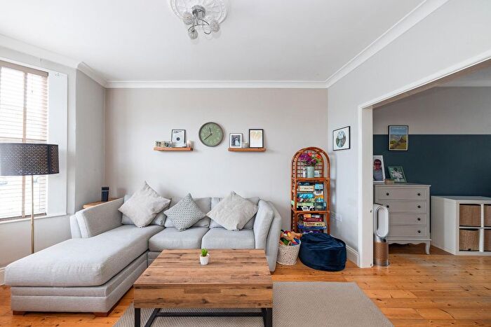 2 Bedroom Terraced House For Sale In Luckwell Road, Bedminster, BS3