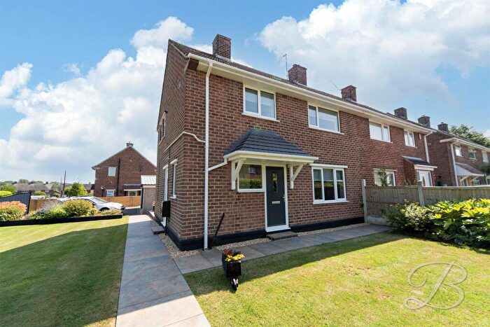 3 Bedroom Semi-Detached House For Sale In Alder Way, Shirebrook, Mansfield, NG20