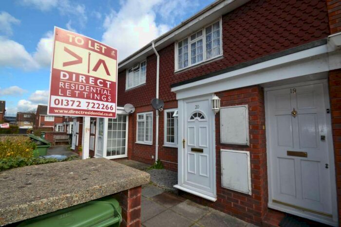 1 Bedroom Maisonette To Rent In Delaporte Close, Epsom, KT17