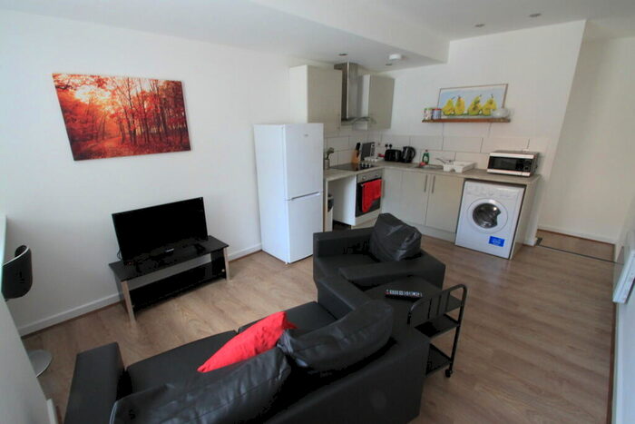 2 Bedroom Apartment To Rent In Queen Street, Leicester, LE1