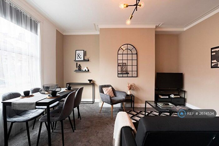 2 Bedroom Terraced House To Rent In Haddon Avenue, Leeds, LS4