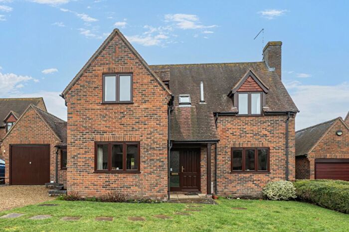 4 Bedroom Detached House For Sale In Ardington, Wantage, OX12