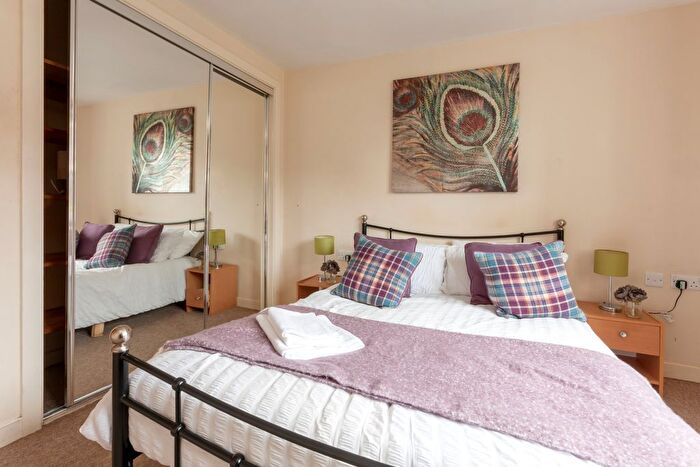 2 Bedroom Flat For Sale In Dee Village, Millburn Street, The City Centre, Aberdeen, AB11
