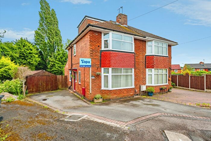 3 Bedroom Semi Detached House For Sale In Westleigh Avenue, Derby, DE22