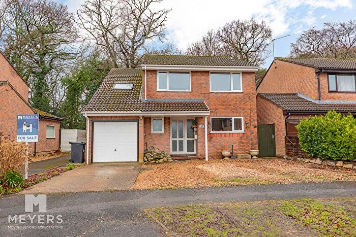 5 Bedroom Detached House For Sale In Hasler Road, Canford Heath, Poole, BH17