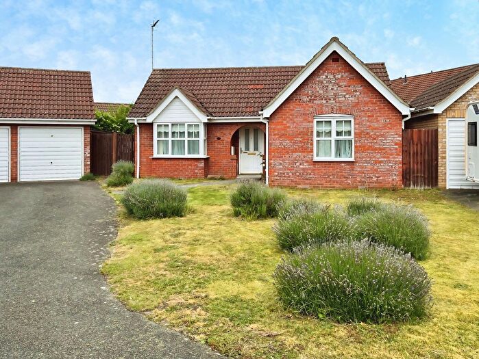 2 Bedroom Detached Bungalow For Sale In Fleetwood Close, March, PE15