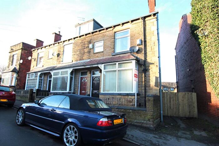2 Bedroom Terraced House To Rent In Ackroyd Street, Morley, LS27