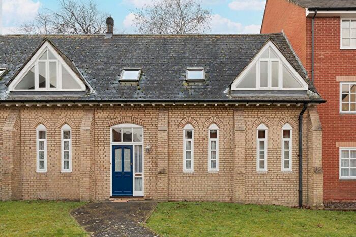 2 Bedroom Maisonette For Sale In Bennett Crescent, Cowley, OX4