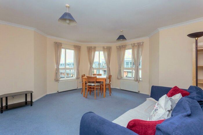 2 Bedroom Apartment To Rent In McDonald Road, Broughton, Edinburgh, EH7