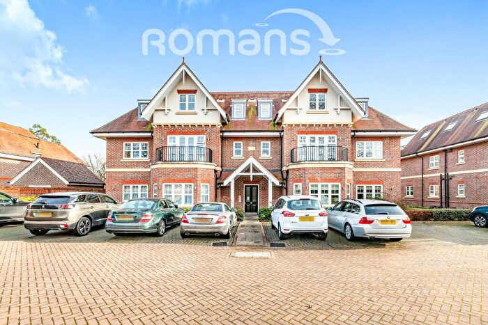 2 Bedroom Apartment To Rent In Shoppenhangers Road, SL6