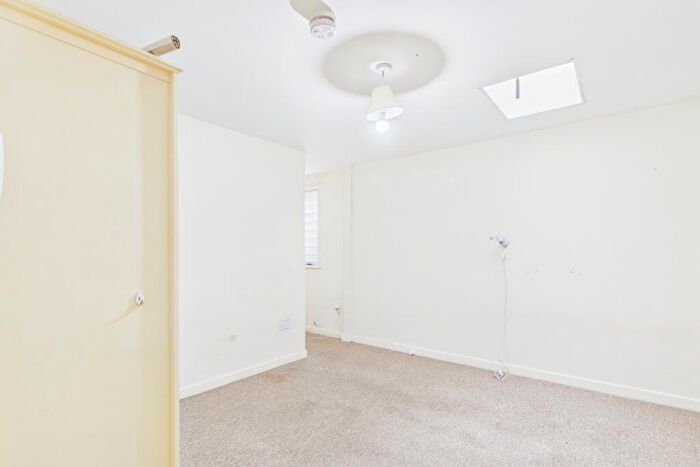 Studio To Rent In Green Lane, Stamford, Lincolnshire, PE9