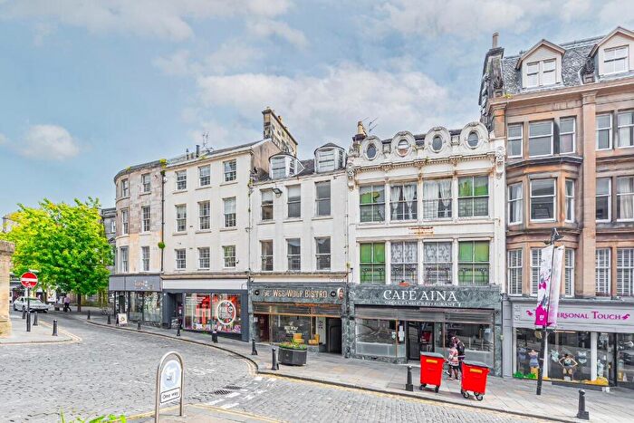 3 Bedroom Flat To Rent In King Street, Stirling Town, Stirling, FK8