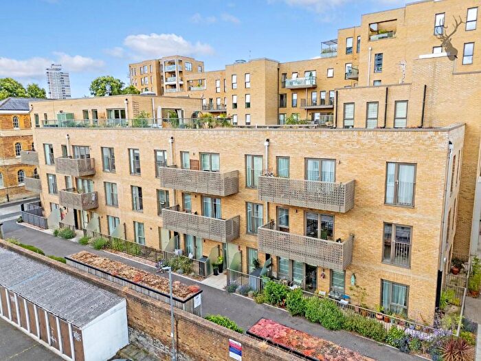 1 Bedroom Apartment For Sale In St Clements Development, Bow, E3