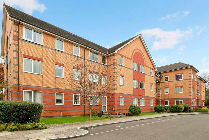 1 Bedroom Apartment To Rent In Hambledon Place, Bognor Regis, PO21