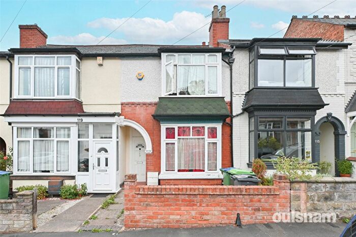 3 Bedroom Terraced House For Sale In Galton Road, Bearwood, West Midlands, B67
