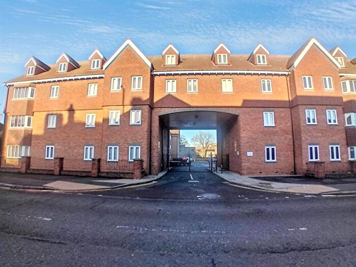 2 Bedroom Apartment For Sale In Thornholme Road, Sunderland, SR2