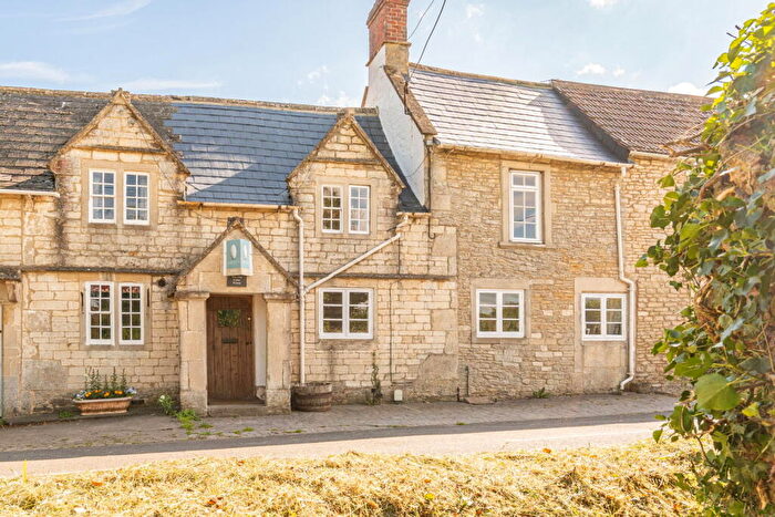 2 Bedroom Cottage For Sale In Slaughterford Road, Biddestone, SN14