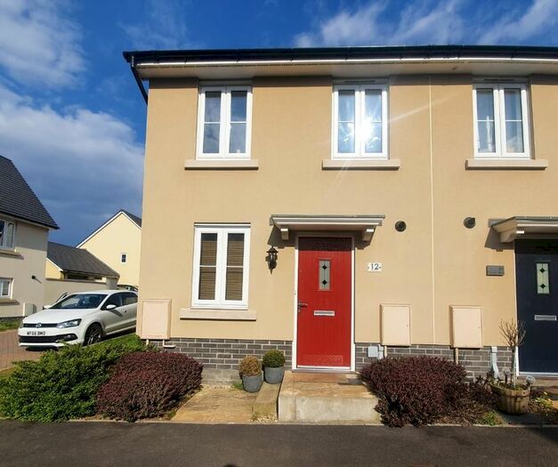 2 Bedroom Property To Rent In Hilltop Meadow, Newton Abbot, TQ12