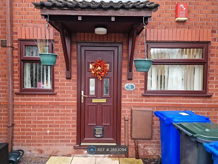 1 Bedroom Flat To Rent In Sharman Close, Stoke-On-Trent, ST4