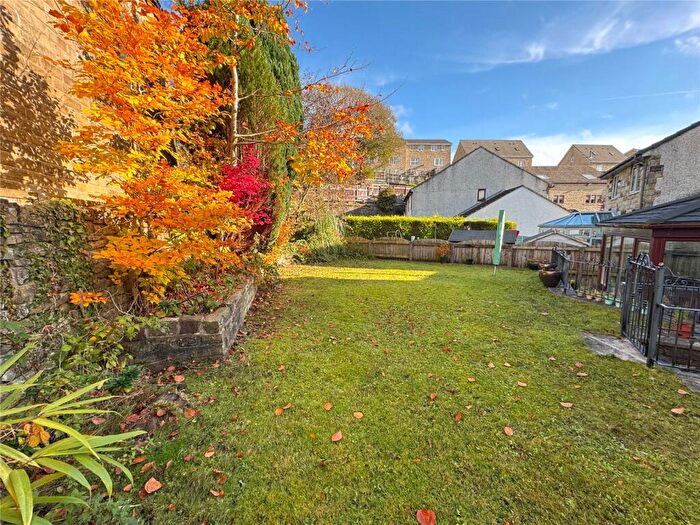 5 Bedroom Detached House For Sale In Bridge End Close, Helmshore, Rossendale, BB4