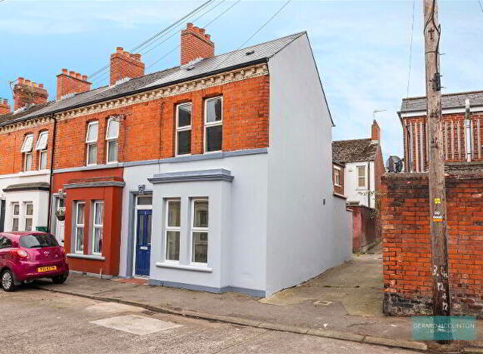2 Bedroom End Of Terrace House For Sale In Dublin Street, Belfast, BT6
