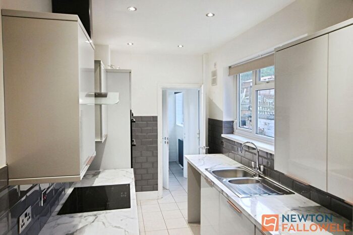 3 Bedroom Terraced House To Rent In Cecil Street, Walsall, WS4