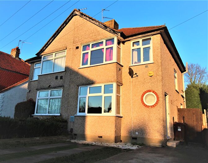 3 Bedroom Semi-Detached House To Rent In East Road, Feltham, TW14