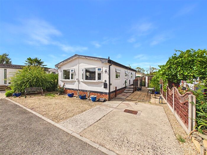 2 Bedroom Park Home For Sale In Harthurstfield Park, Fiddlers Green Lane, Cheltenham, Gloucestershire, GL51