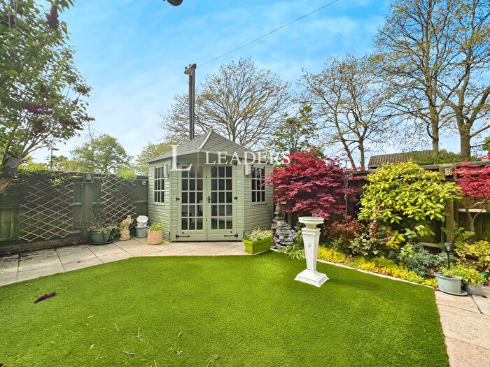 3 Bedroom End Of Terrace House To Rent In Logan Close, Southampton, SO16