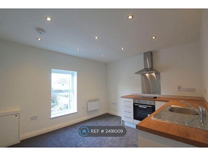 1 Bedroom Flat To Rent In Ripley, Ripley, DE5