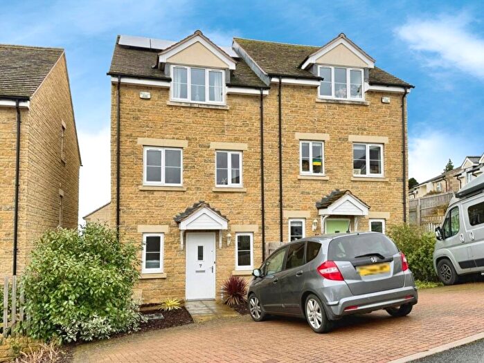 4 Bedroom Semi Detached House For Sale In Blenheim Rise, Randwick, Stroud, GL6