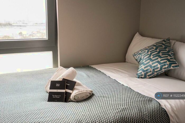 1 Bedroom Flat To Rent In Old Oak Lane, London, NW10