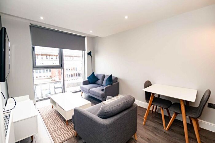 1 Bedroom Apartment To Rent In Water Street, Liverpool, Merseyside, L2