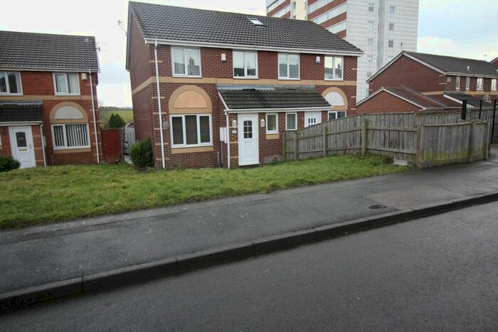 3 Bedroom Semi-Detached House To Rent In High Meadows, Newcastle Upon Tyne NE3