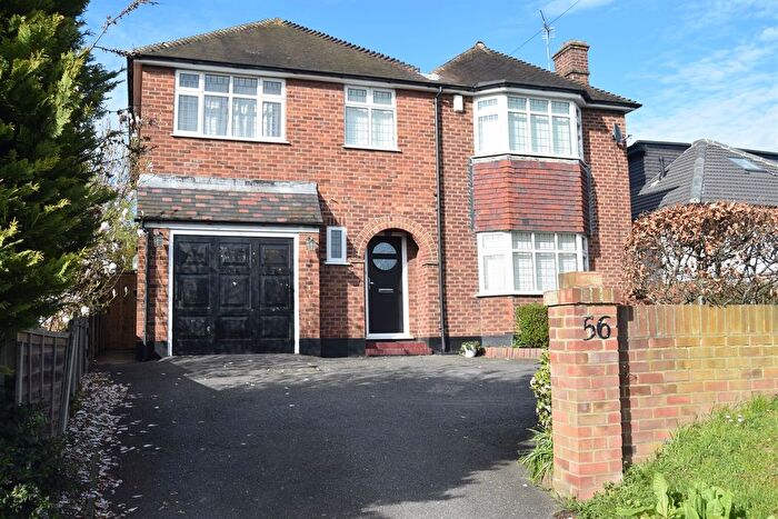 5 Bedroom Detached House For Sale In Roxwell Road, CM1