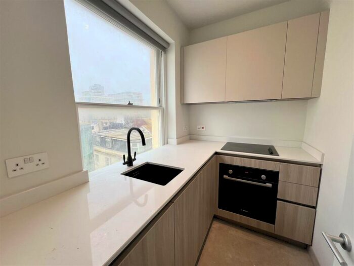 1 Bedroom Flat To Rent In Kings Road, Brighton, BN1