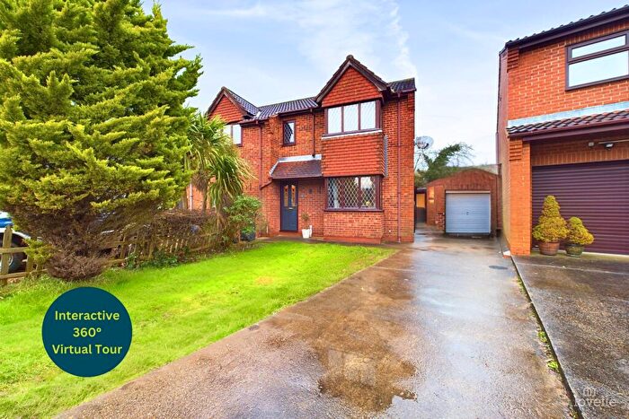 2 Bedroom Semi-Detached House For Sale In Hawthorn Close, Wootton, North Lincolnshire, DN39