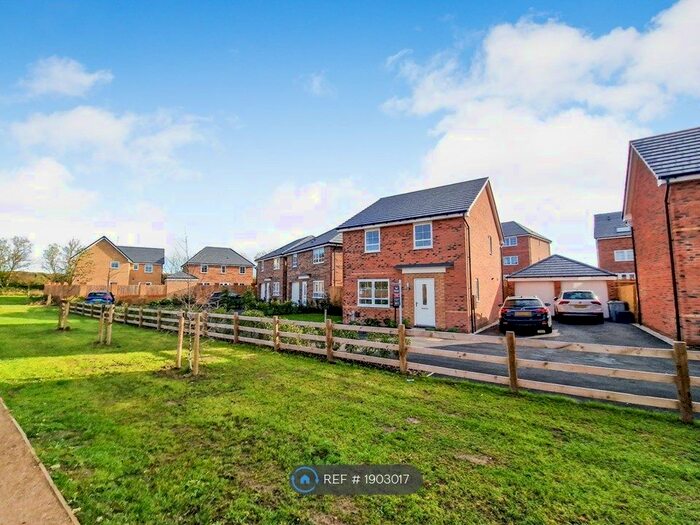 4 Bedroom Detached House To Rent In Digby Avenue, Newark, Nottinghamshire, NG24