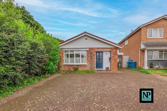 2 Bedroom Detached Bungalow For Sale In Quince, Tamworth, B77