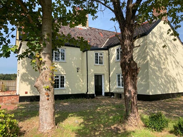 5 Bedroom Detached House To Rent In Eccles, Norwich, Norfolk, NR16